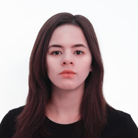 Арина Первушова