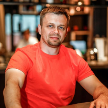Денис Колесников