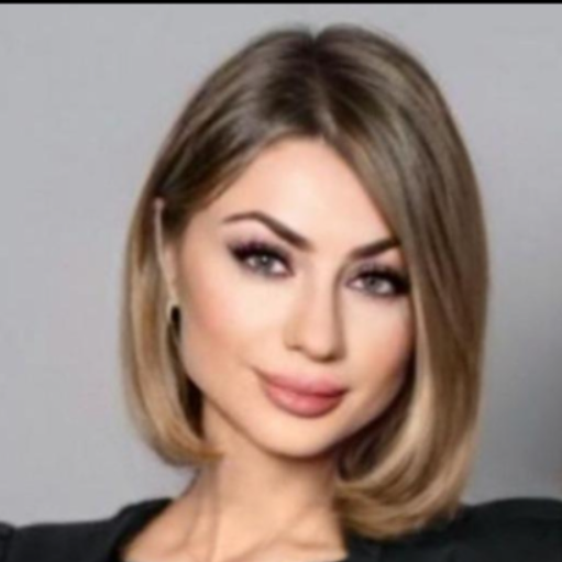Яна Мирошниченко