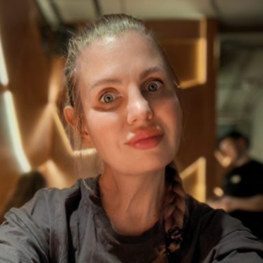 Anna Sukhanova
