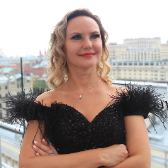 Елена Титович