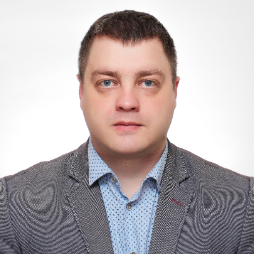 Антон Ломов
