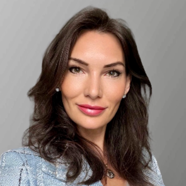Анна Петухова