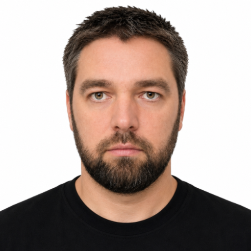 Павел Пархоменко