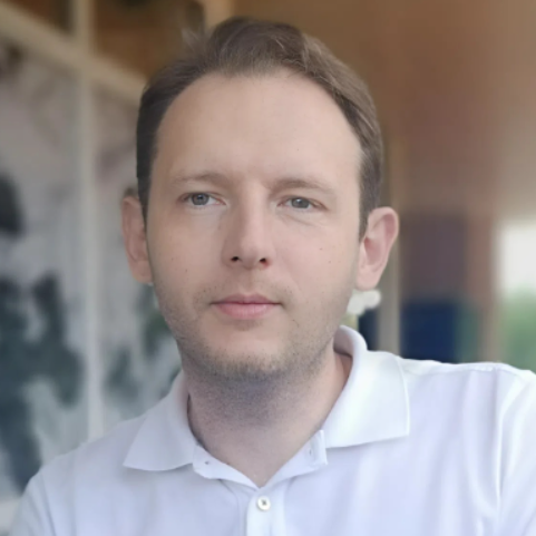 Dmitriy Leonov