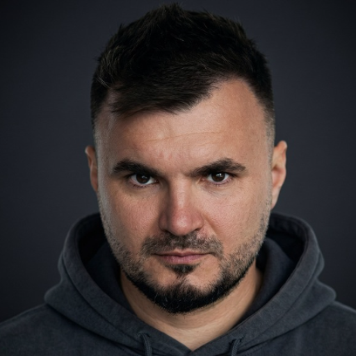 Евгений Романов