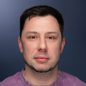 SERGEI SINYaKOV