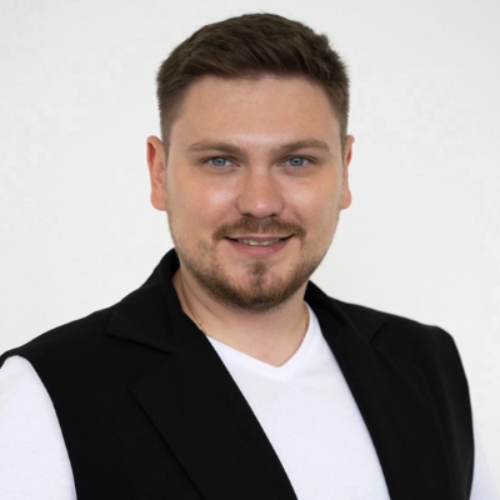 Алексей Мартынов