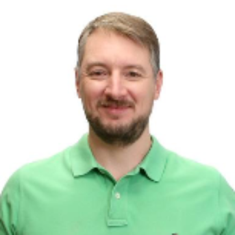 Арсений Фролов