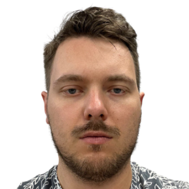 Илья Макаров