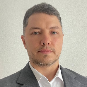 Константин Плахотин