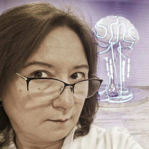 Helena Surkova