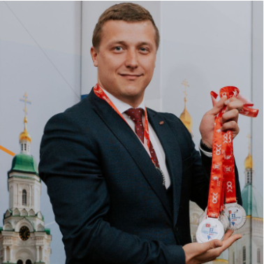 Vladislav Zhamanshalov