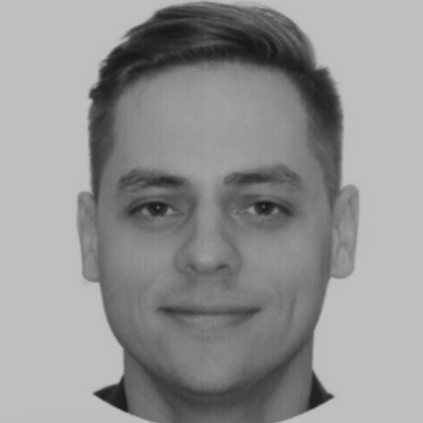 Максим Никитин