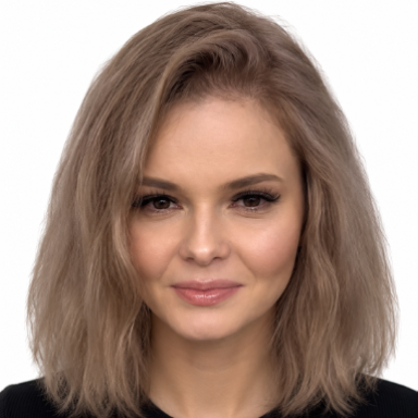 Анна Исаева