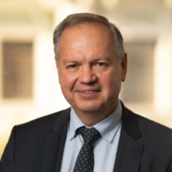Валерий Мендус