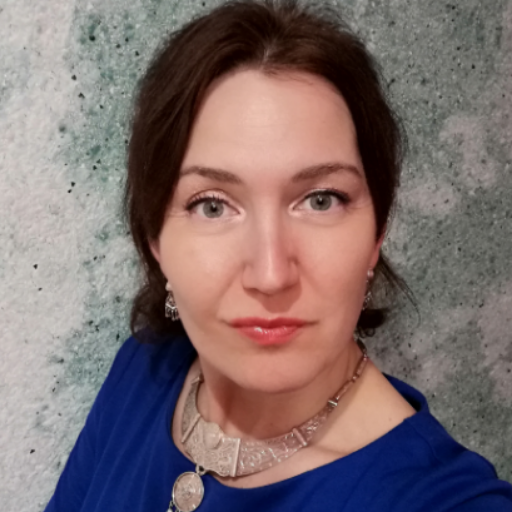Марина Хусаинова