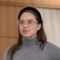Яна Бровар