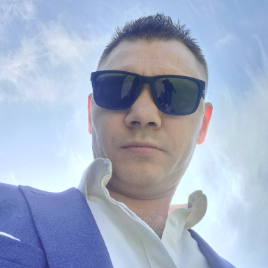 Кирилл Виноградов