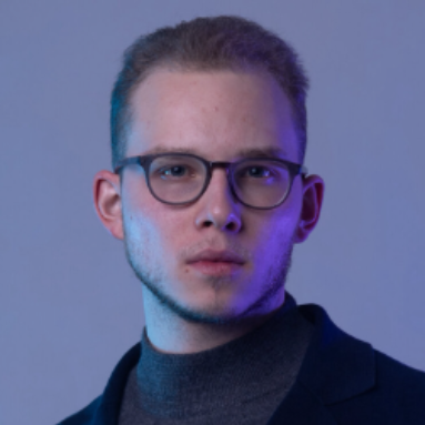 Daniil Zelenov