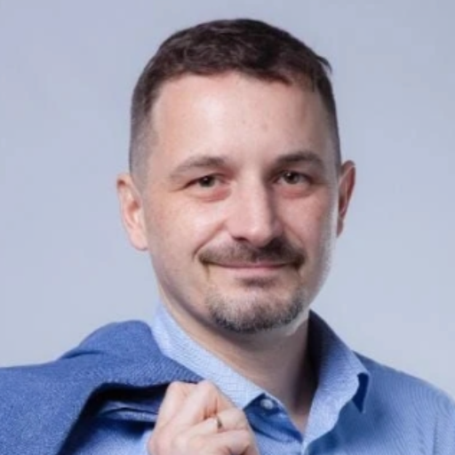 Станислав Шишов