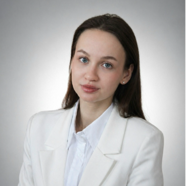 Polina Bazhenova
