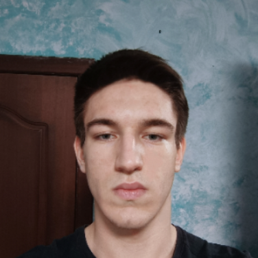 Михаил Лутов