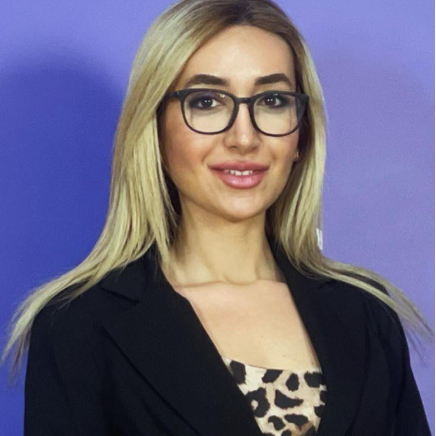 Saina Sadeghzadeh