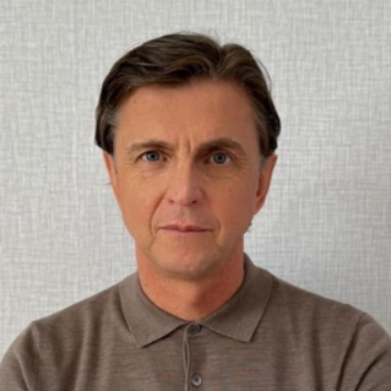 Евгений Попов