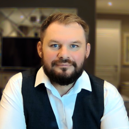 Евгений Орлов