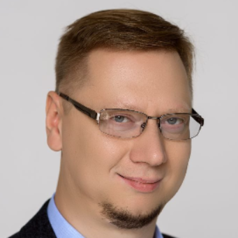 Роман Касауров