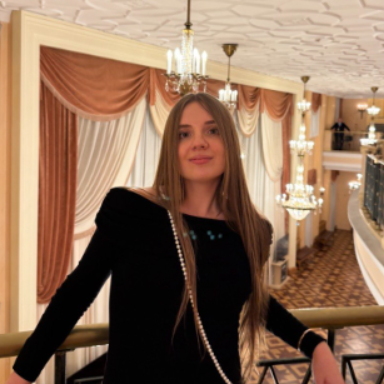 Анна Кузьмина
