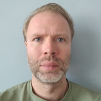 Александр Махнев