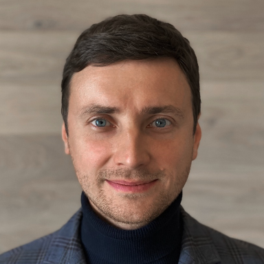 Maksim Starov