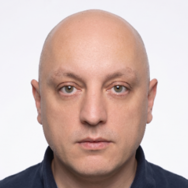 Александр Лобанов