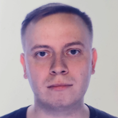 Artem Vakhrushev