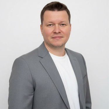 Александр Карташов