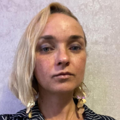 Татьяна Хмирова