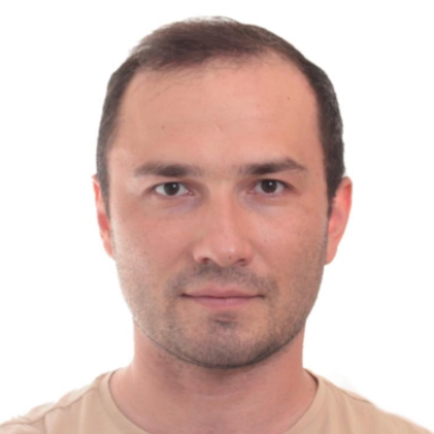 Александр Рузаев