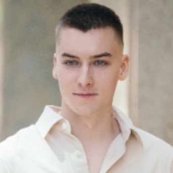 Александр Пономарев