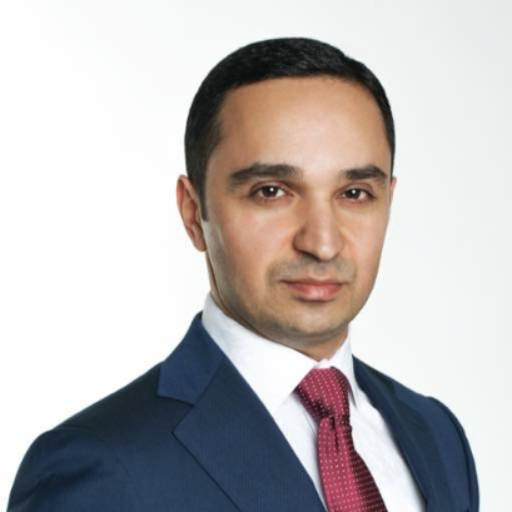 Александр Оганесян